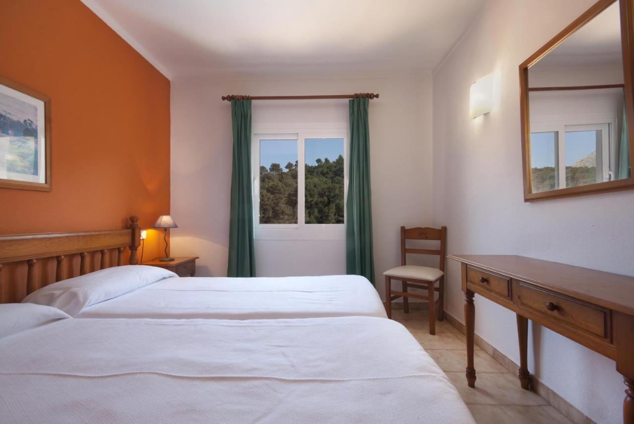 Pinos Altos 02 Apartman Cala de Sant Vicenc Kültér fotó