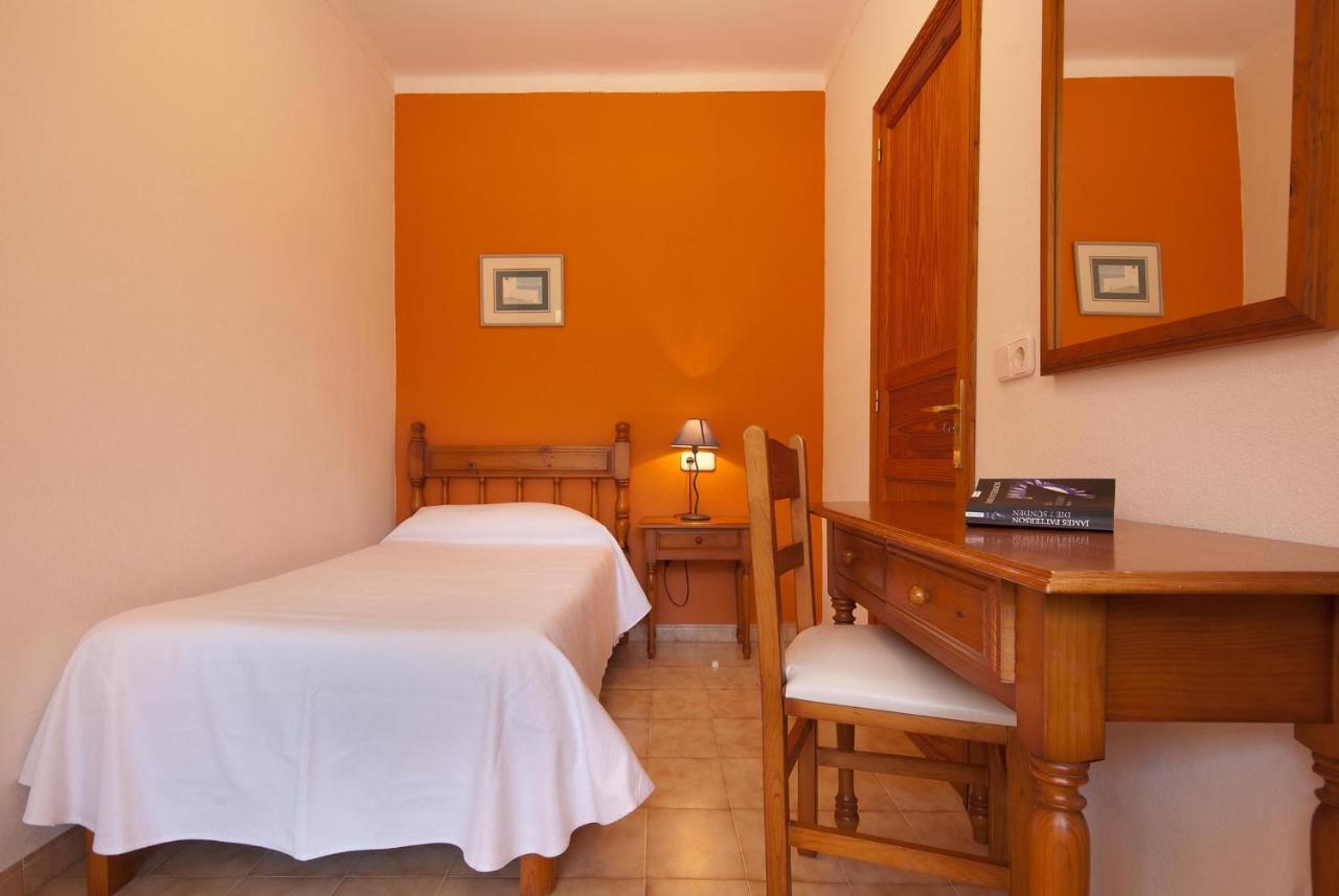 Pinos Altos 02 Apartman Cala de Sant Vicenc Kültér fotó
