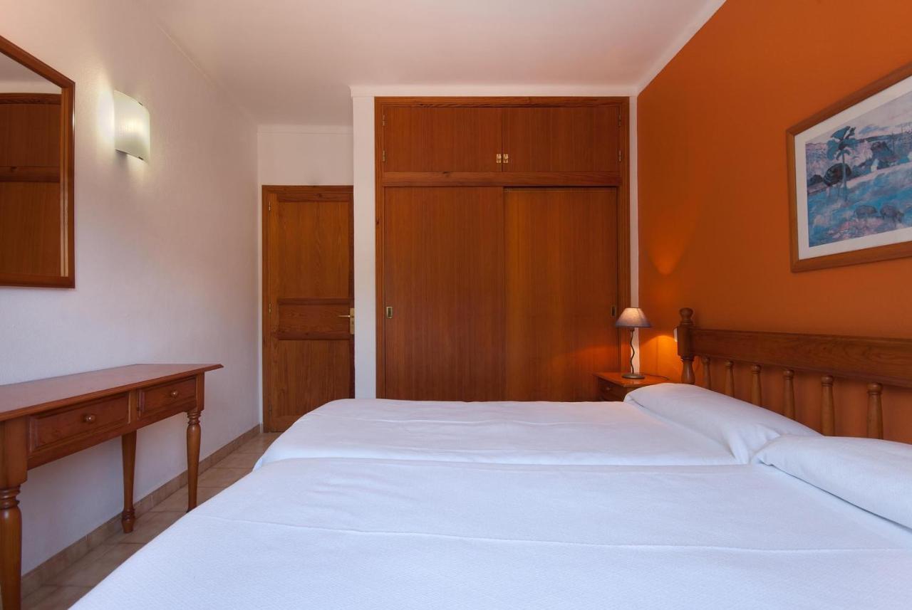 Pinos Altos 02 Apartman Cala de Sant Vicenc Kültér fotó